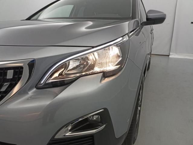 Peugeot 3008 image 7