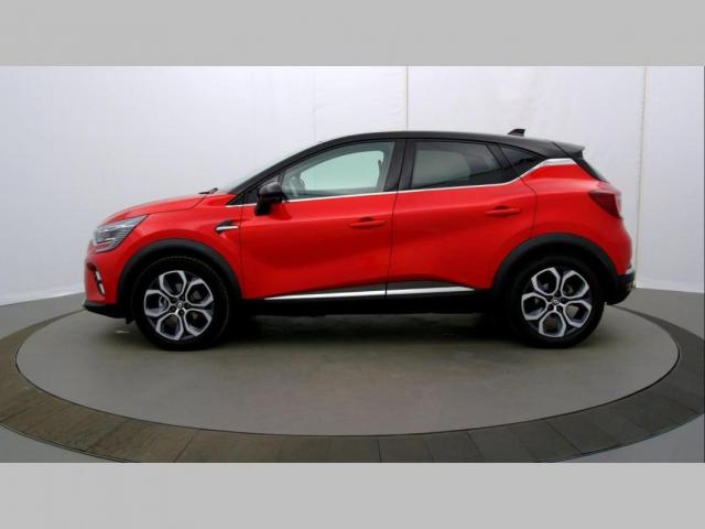 Renault Captur image 2