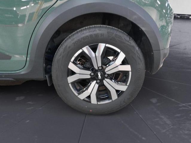 Dacia Sandero image 2