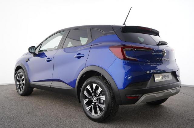 Renault Captur image 2