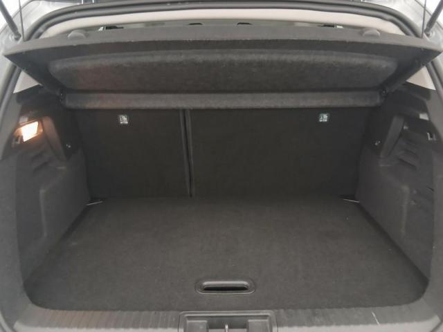 Renault Captur image 2