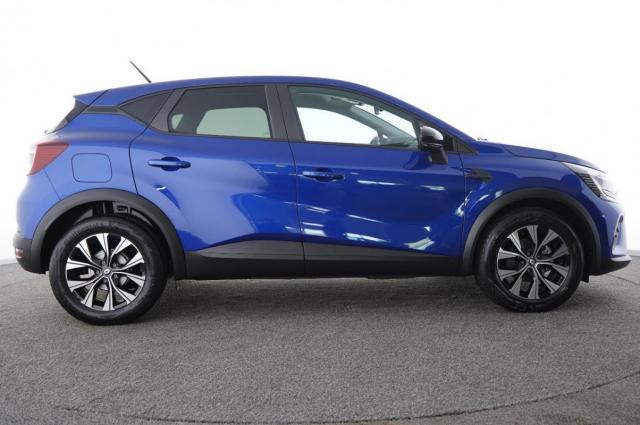 Renault Captur image 2