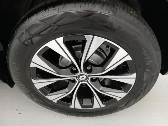 Renault Captur image 8