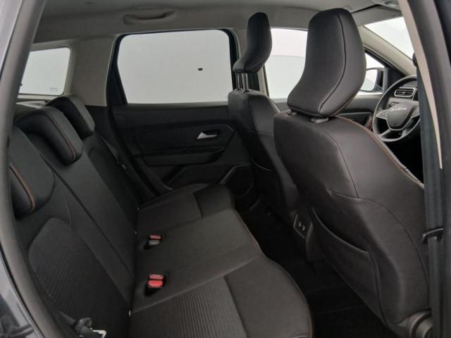 Dacia Duster image 8