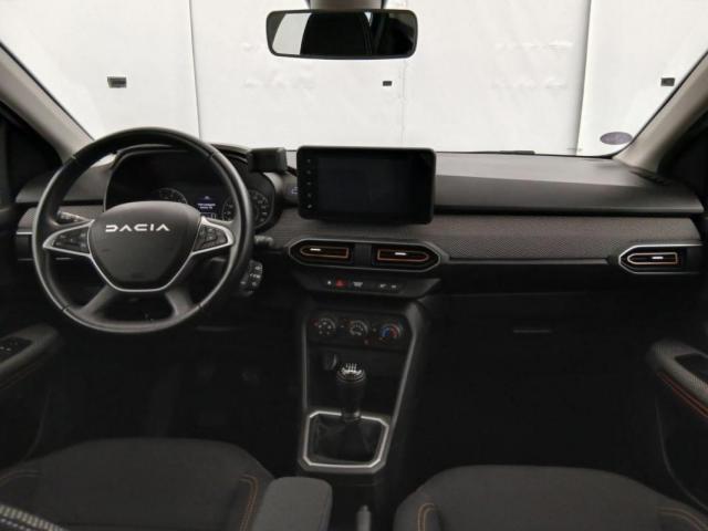 Dacia Sandero image 8