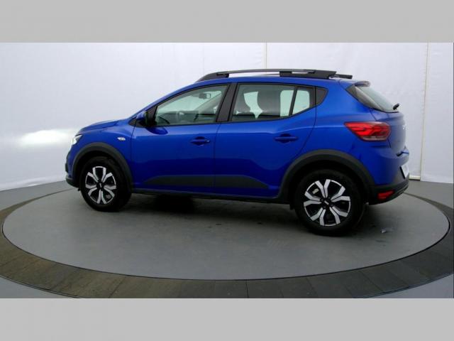 Dacia Sandero image 2