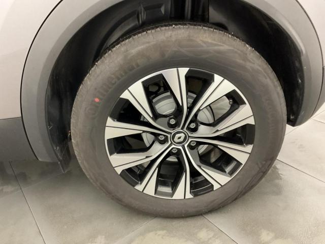 Renault Captur image 2