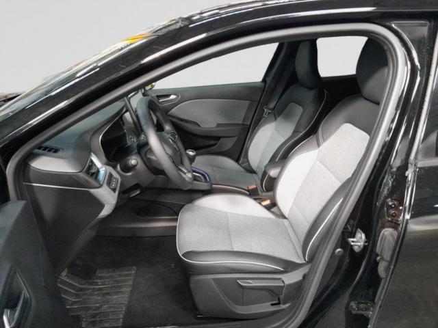 Renault Clio image 6