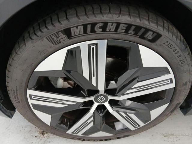 Renault Mégane E-Tech image 6