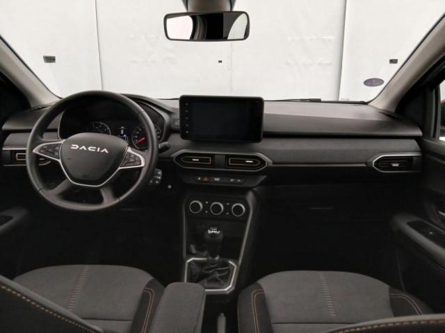 Dacia Sandero image 3