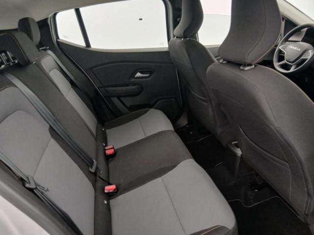 Dacia Sandero image 4