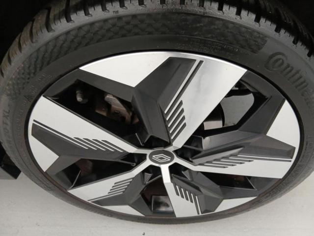 Renault Mégane E-Tech image 4