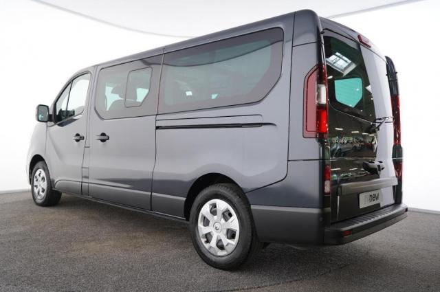 Renault Trafic image 9