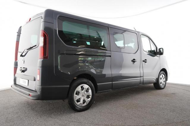 Renault Trafic image 2