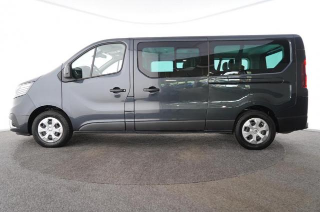 Renault Trafic image 7