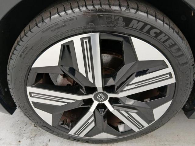 Renault Mégane E-Tech image 4