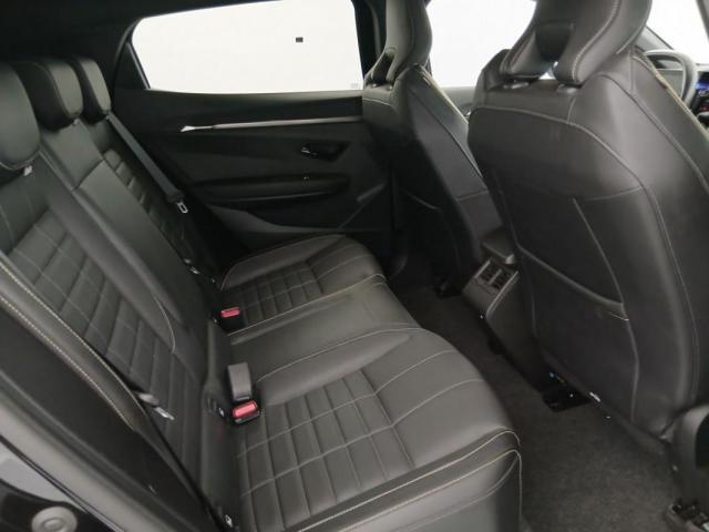 Renault Mégane E-Tech image 8