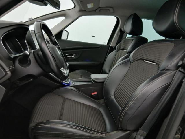 Renault Scénic image 9