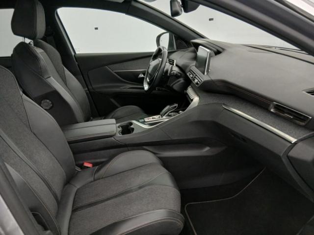 Peugeot 5008 image 7