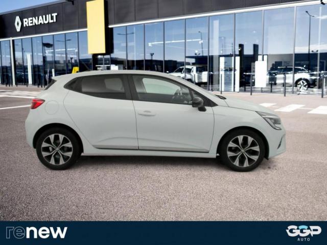 Renault Clio image 9