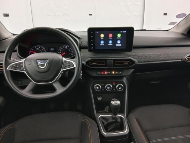 Dacia Sandero image 2