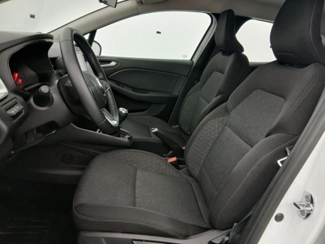 Renault Clio image 9