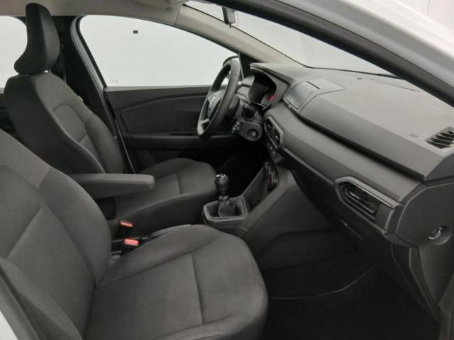 Dacia Sandero image 6