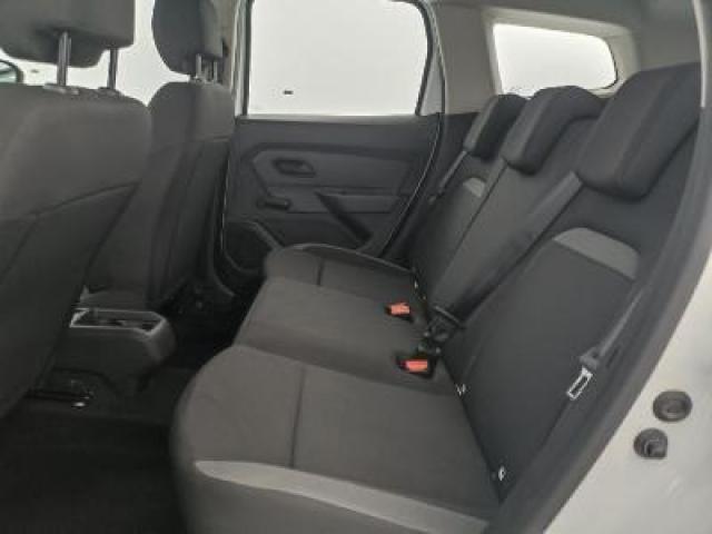 Dacia Duster image 2