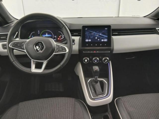 Renault Clio image 9