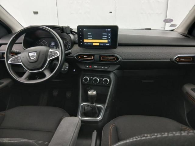 Dacia Sandero image 1