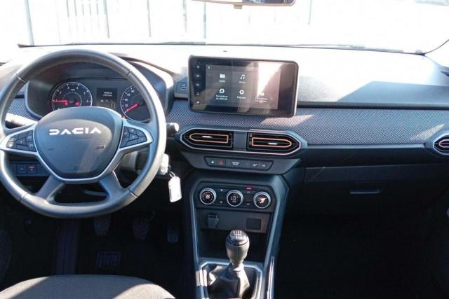 Dacia Sandero image 9