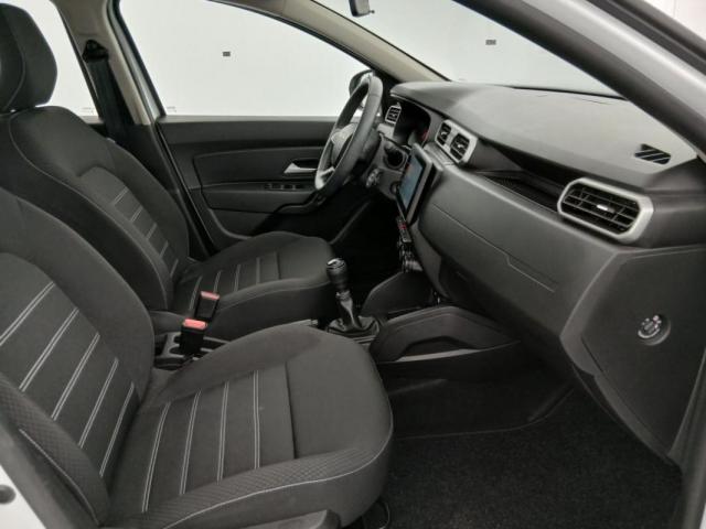 Dacia Duster image 9