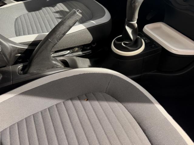 Renault Twingo image 9