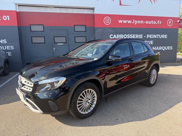 Mercedes Benz Gla image 2