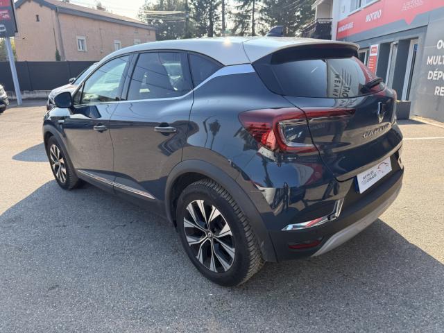Renault Captur image 8