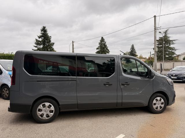 Renault Trafic image 3