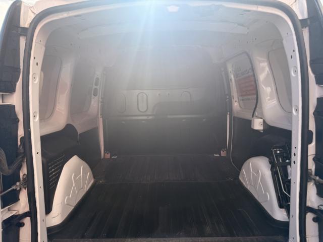 Renault Kangoo Express image 4