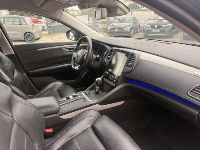 Renault Talisman Estate image 5