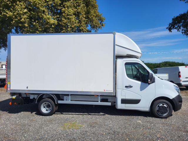 Nissan Interstar image 5