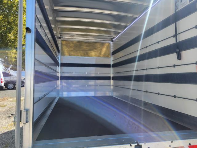 Nissan Interstar image 1
