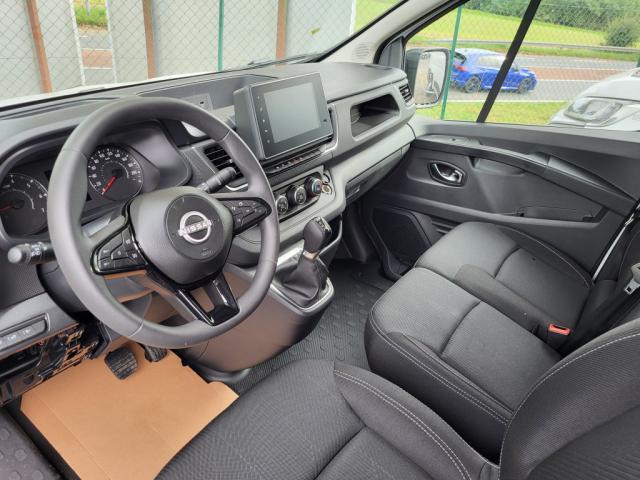 Nissan Primastar image 5