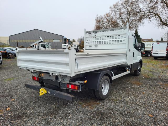 Iveco Daily image 1
