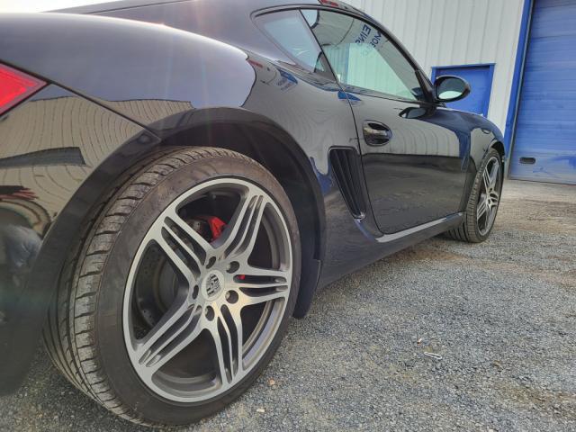 Porsche Cayman image 4