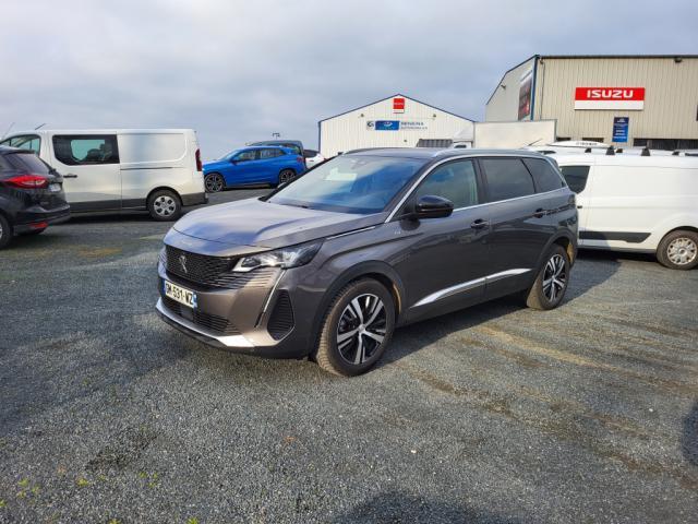 Peugeot 5008 image 2