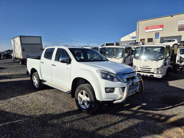Isuzu