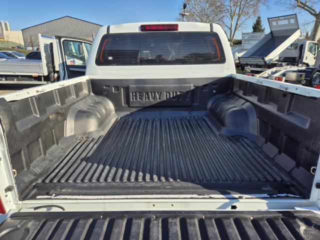 Isuzu D-Max image 9
