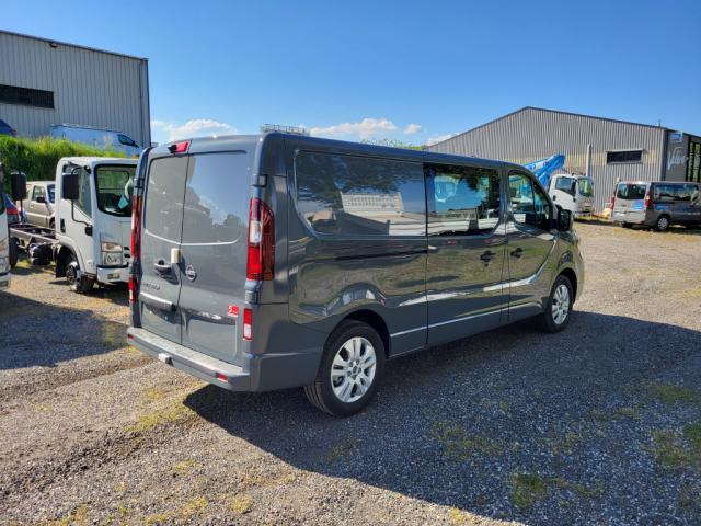 Nissan Primastar image 7