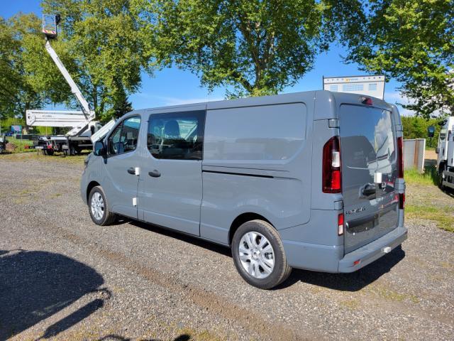 Nissan Primastar image 8