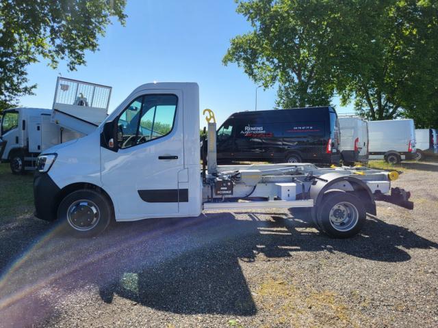 Renault Master image 7