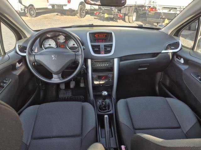 Peugeot 207 Sw image 1